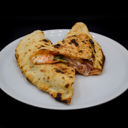 CALZONE CLASSICO